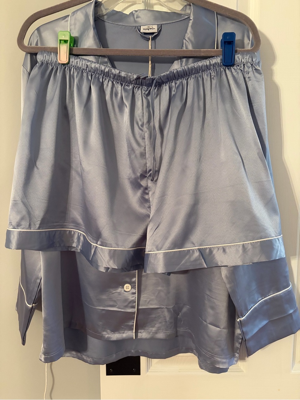 💞 Silky Light Blue Women's Pajama Set with White Piping